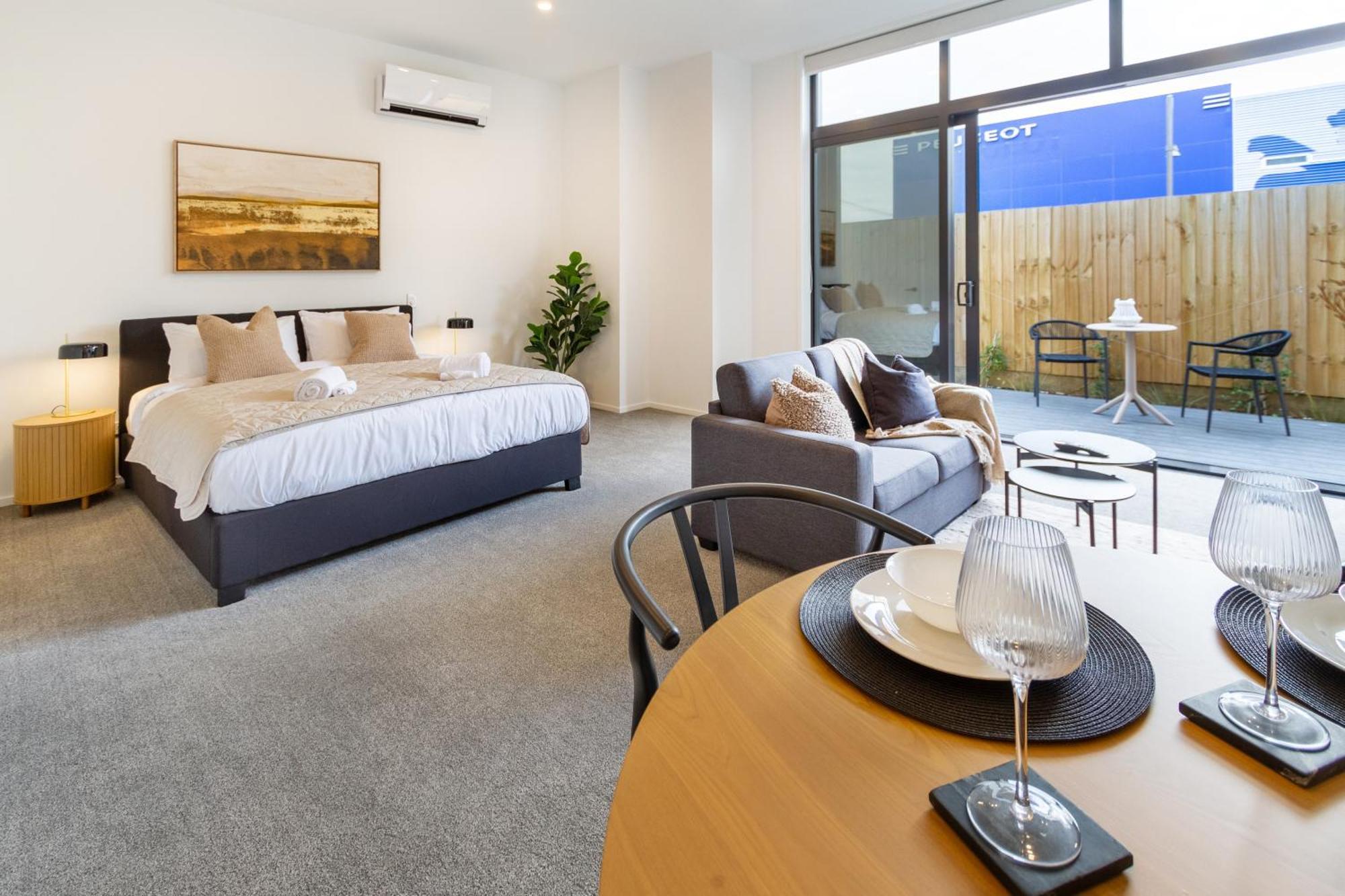 Single Level Studio, Cbd Escape: King Bed Christchurch Eksteriør bilde