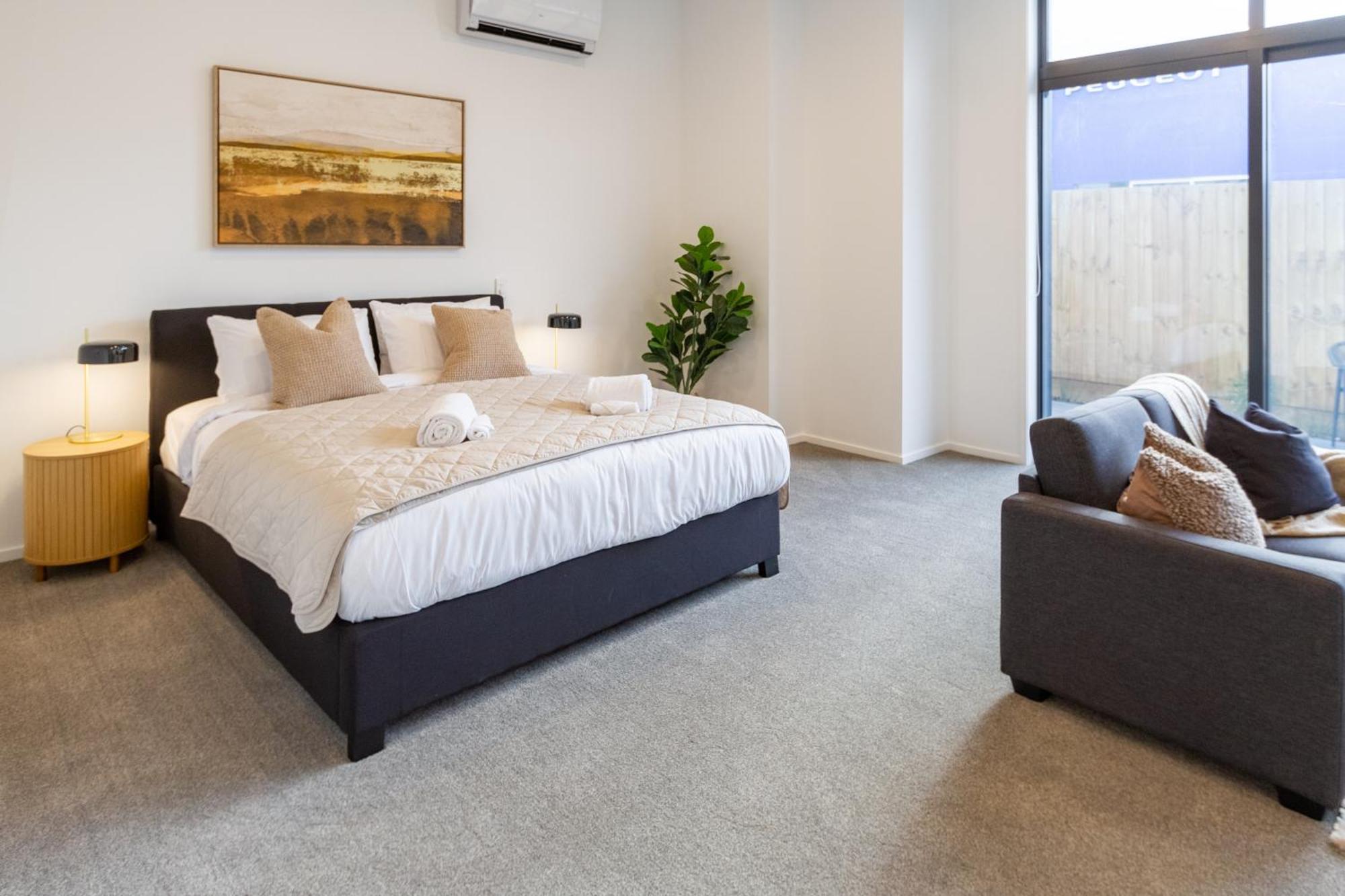 Single Level Studio, Cbd Escape: King Bed Christchurch Eksteriør bilde